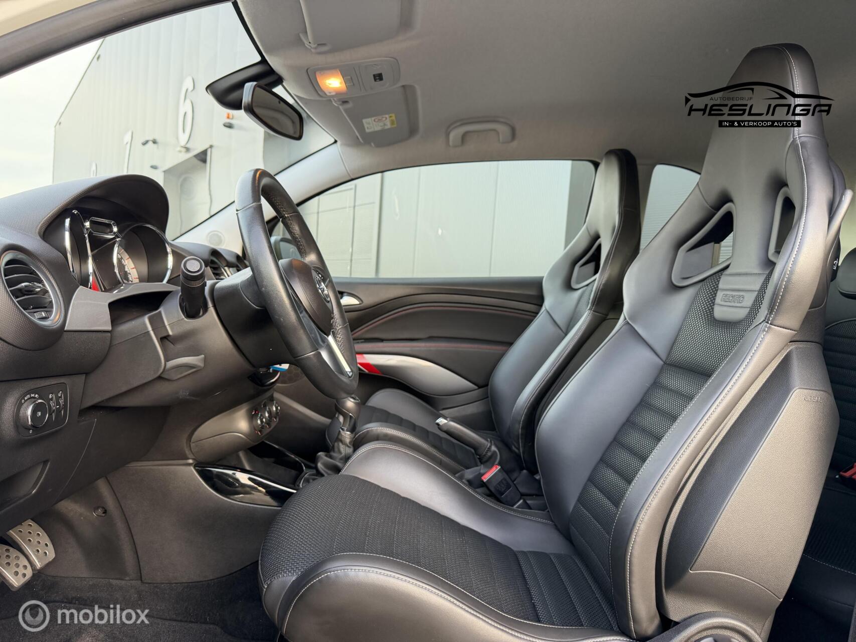 Foto van Opel Adam