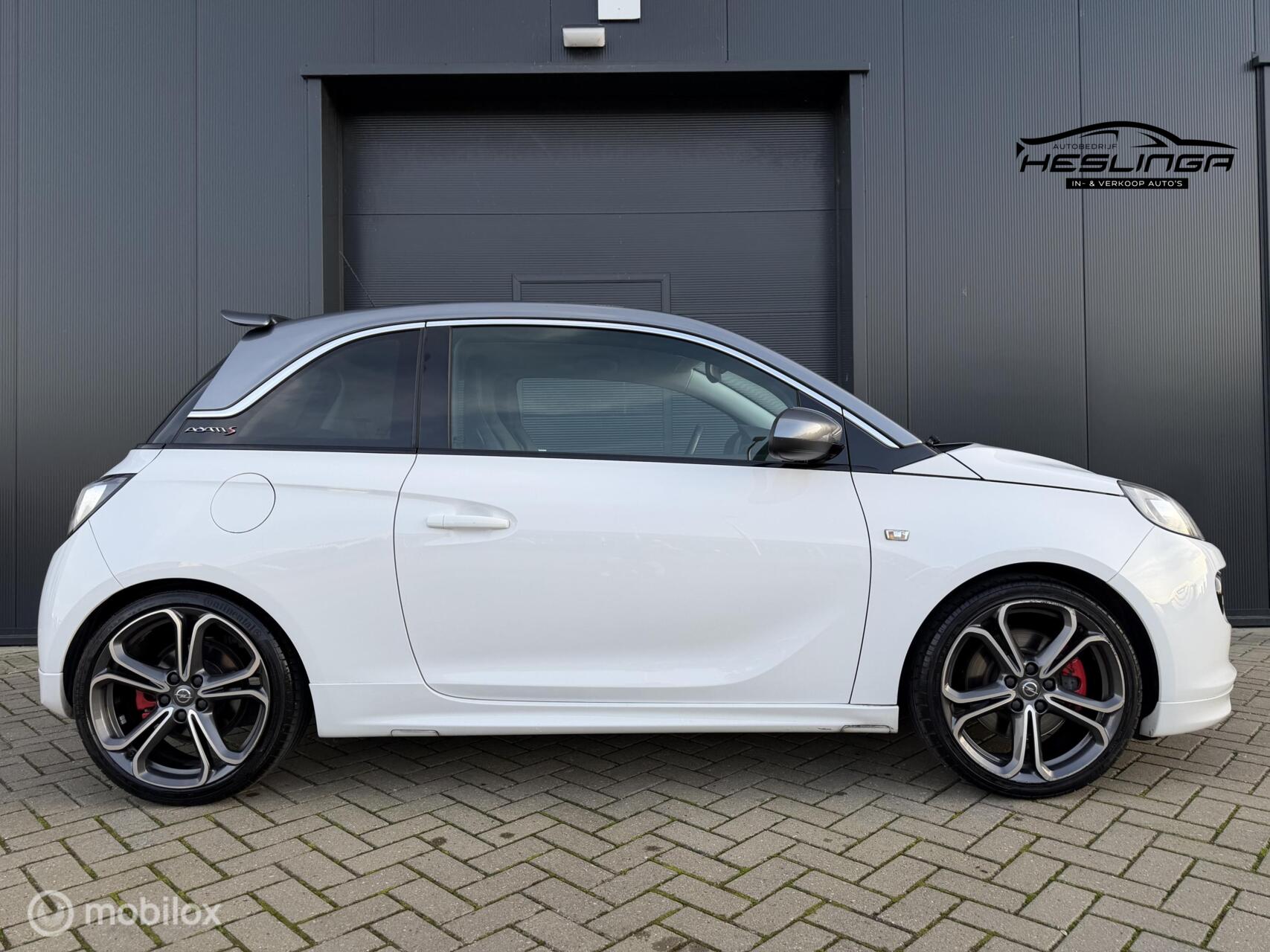 Foto van Opel Adam