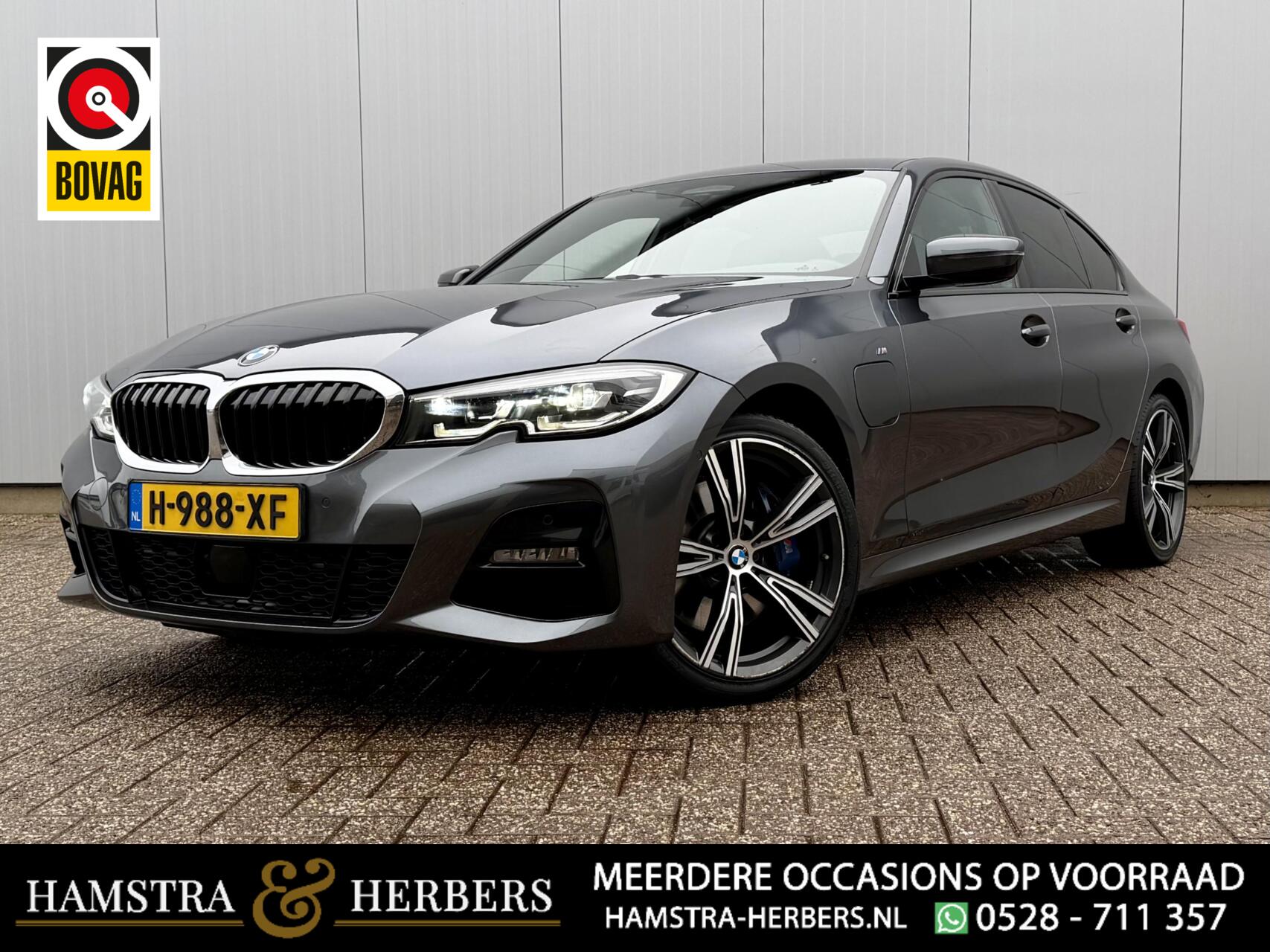 Foto van BMW 330E