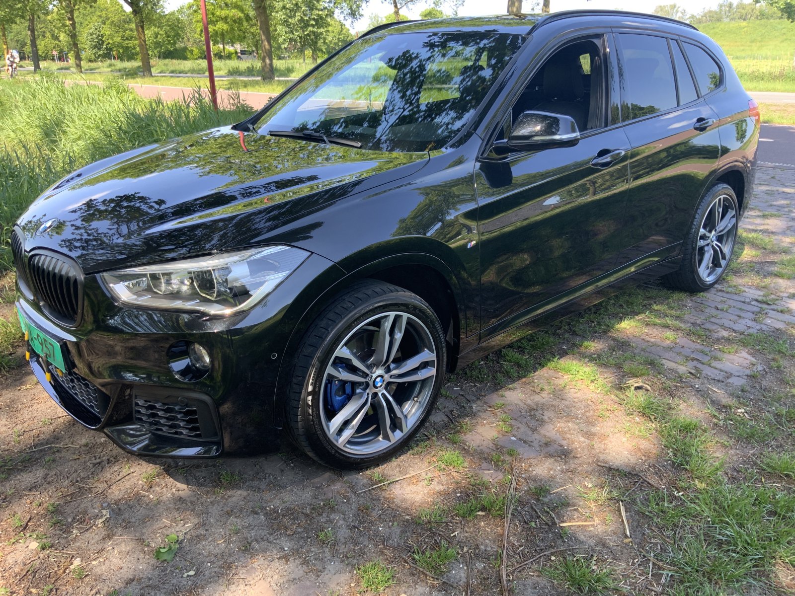 BMW X1 sDrive20i High Exec. 2018 - voorkant