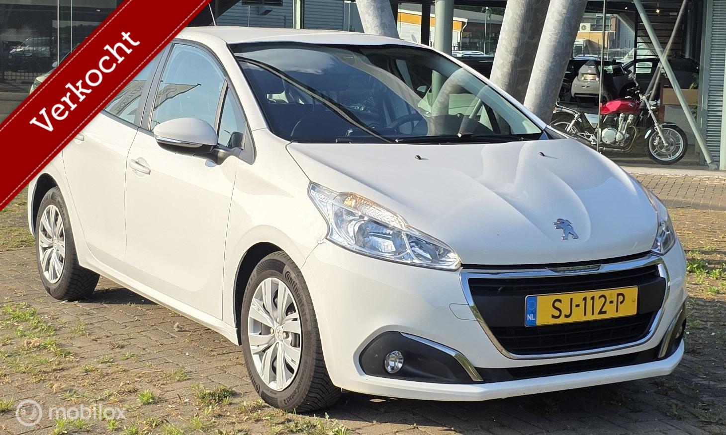 Peugeot 208 1.6 BlueHDi Access | Navi | Cruise 2018 - voorkant