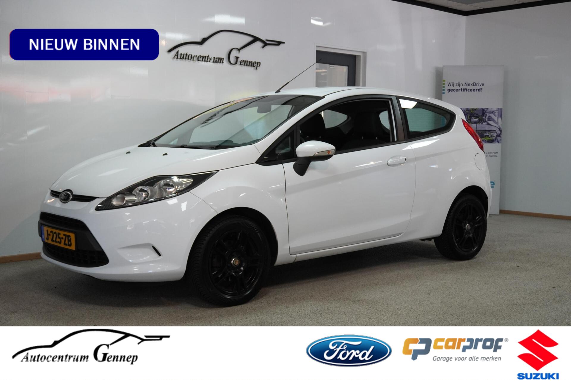 Ford Fiesta 1.25 Limited | Airco | LM velgen | 2010 - voorkant