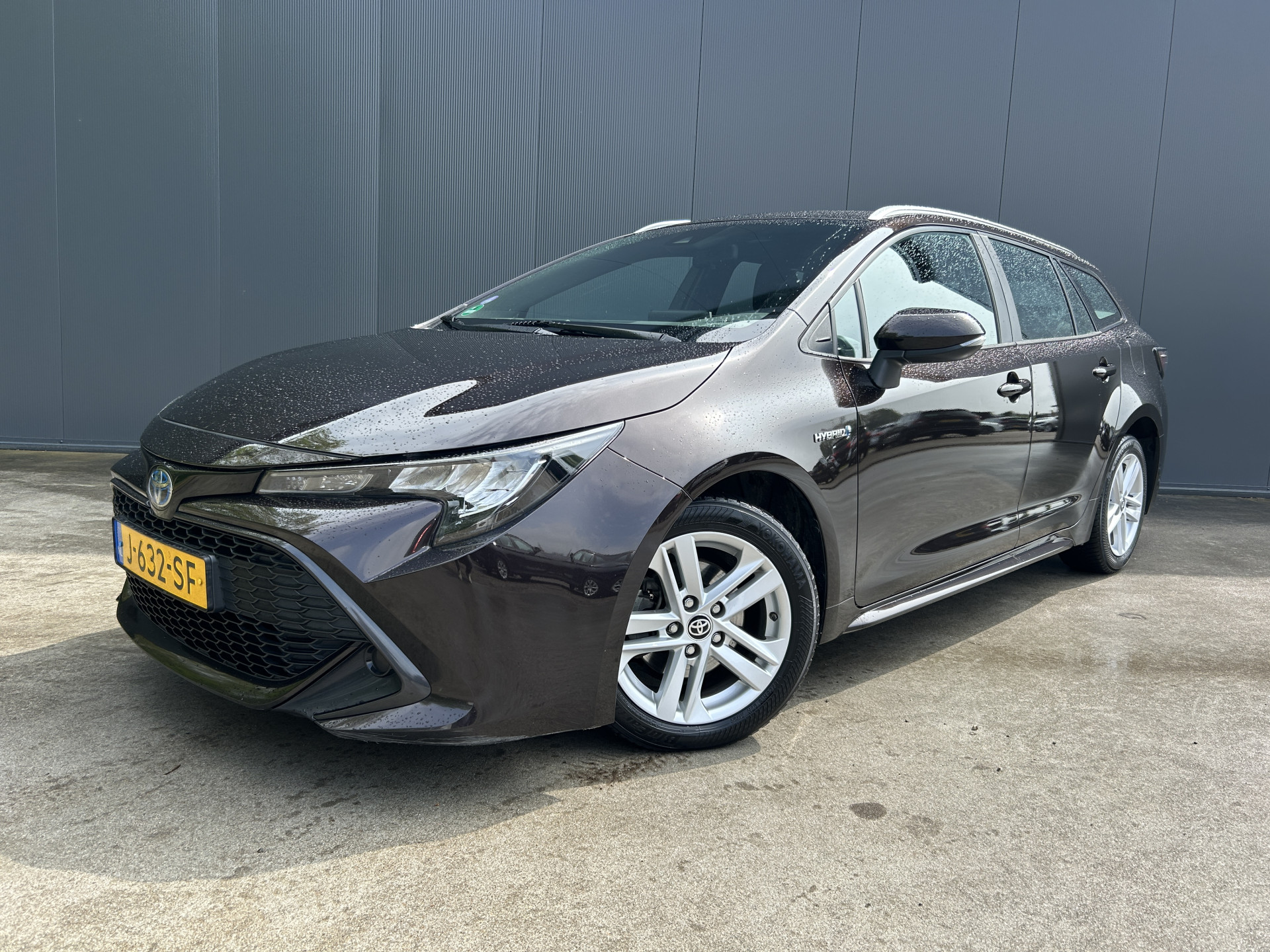 Toyota Toyota Corolla 1.8 Hybrid Active  1e EIGENAAR ADAPT CRUISE TREKHAAK CAMERA LED NAVI ECC 2020 - voorkant