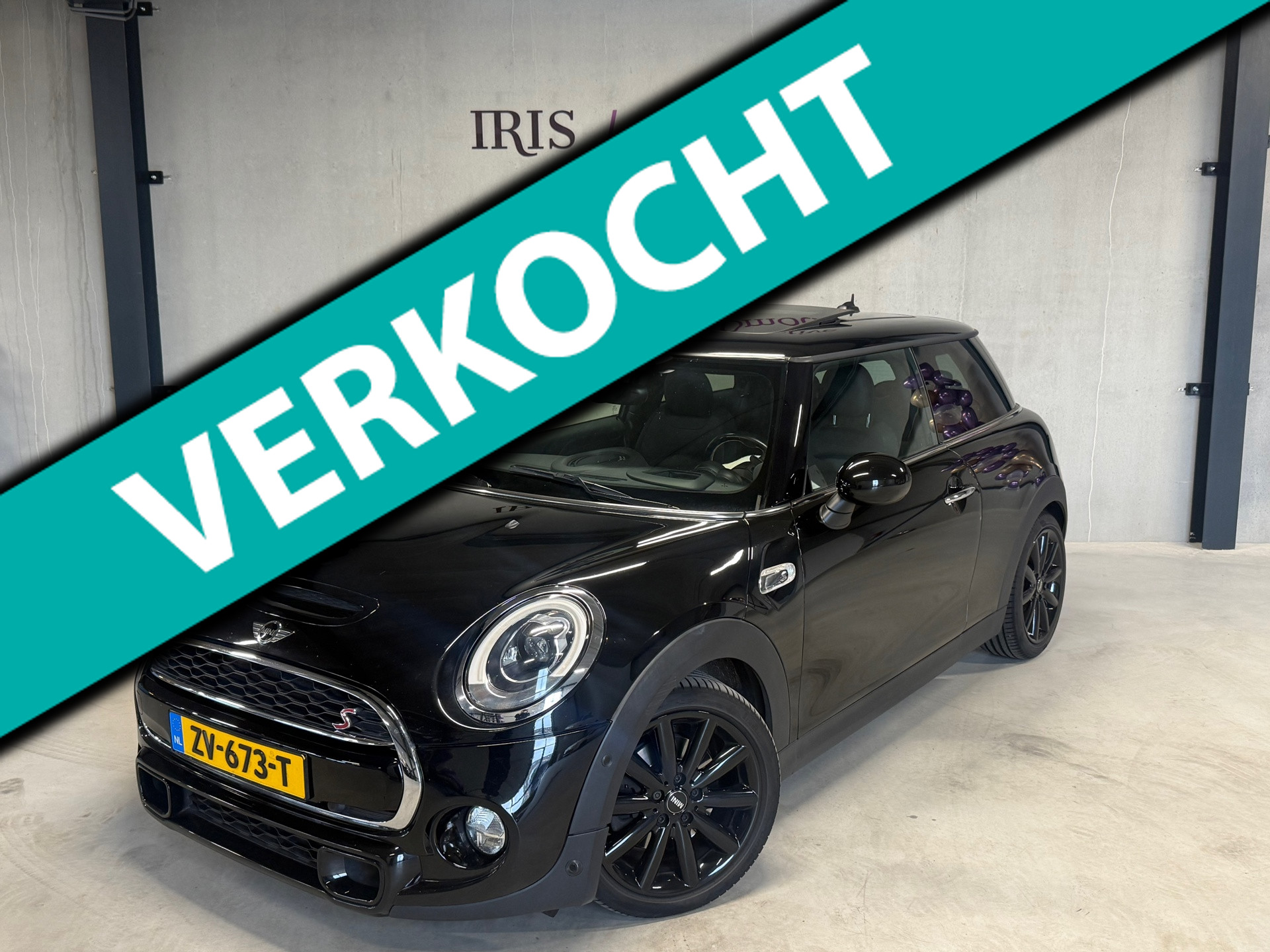Foto van MINI COOPER S