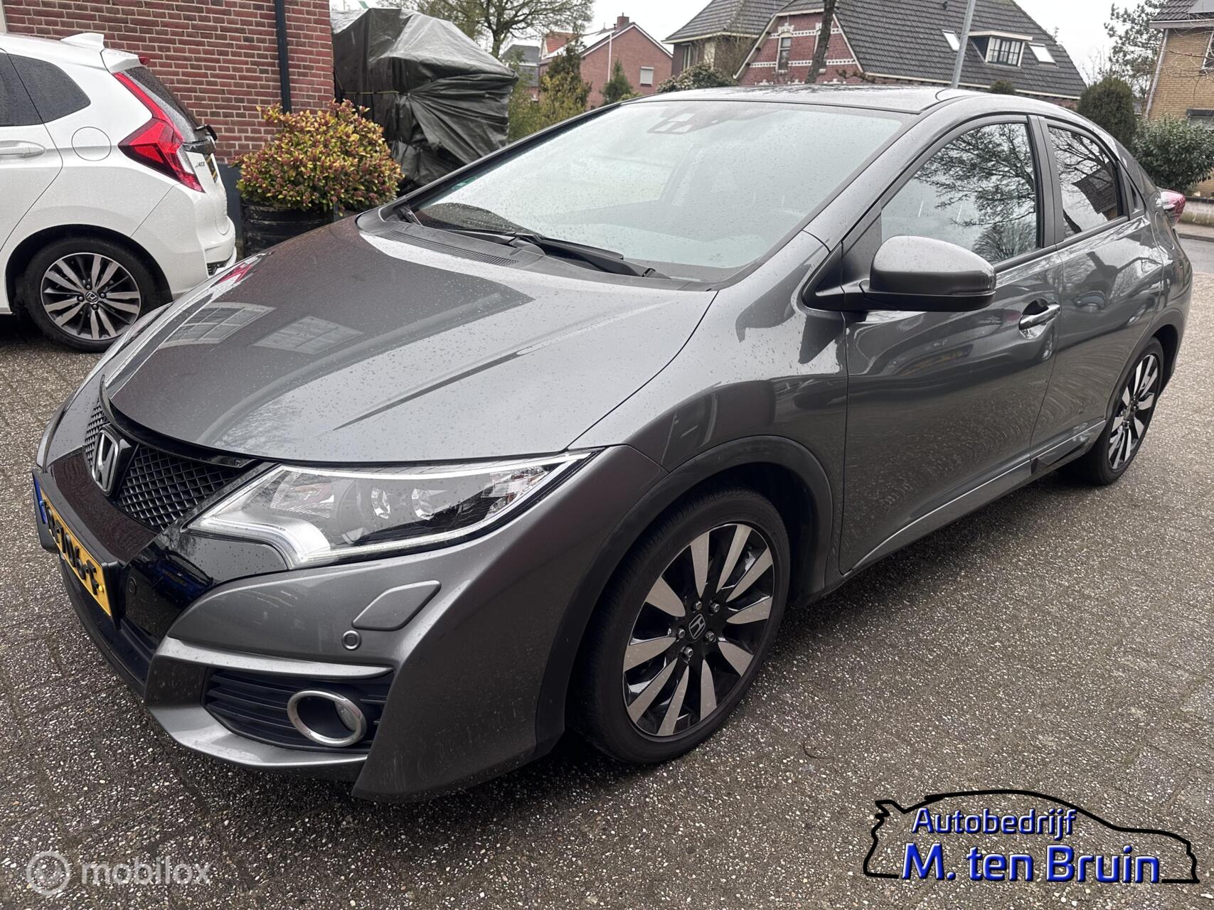 Foto van HONDA CIVIC 5DR