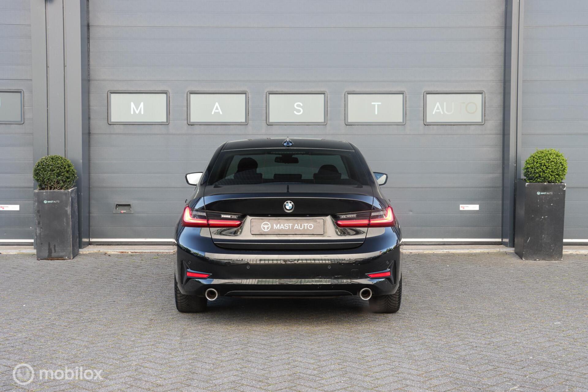 Foto van BMW 318i