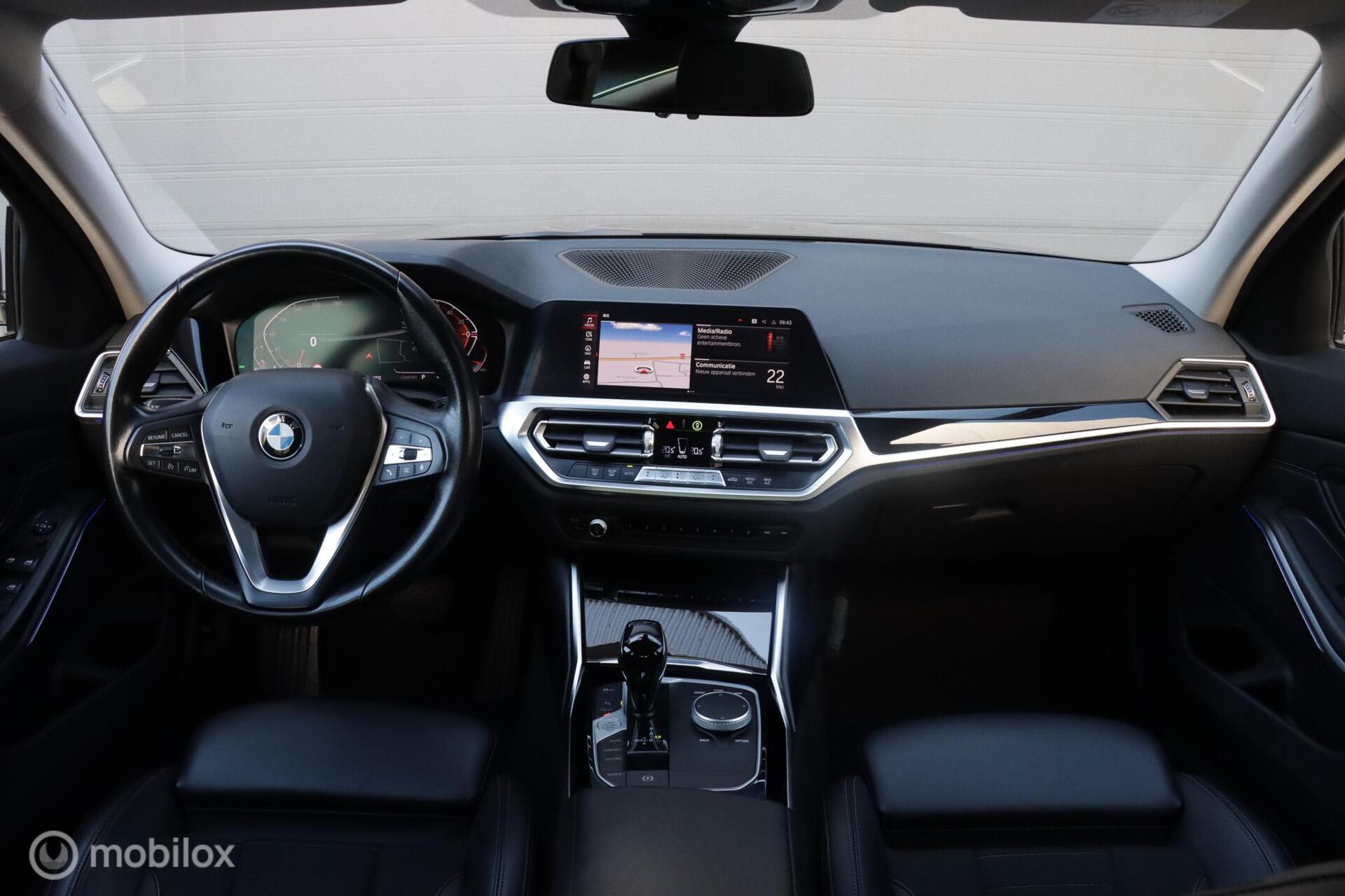 Foto van BMW 318i