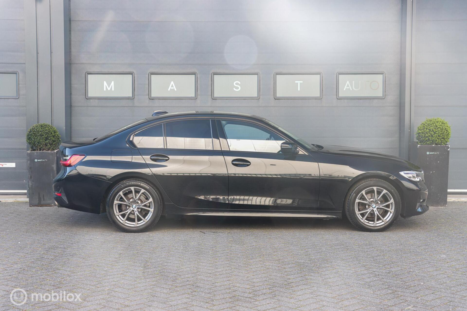 Foto van BMW 318i