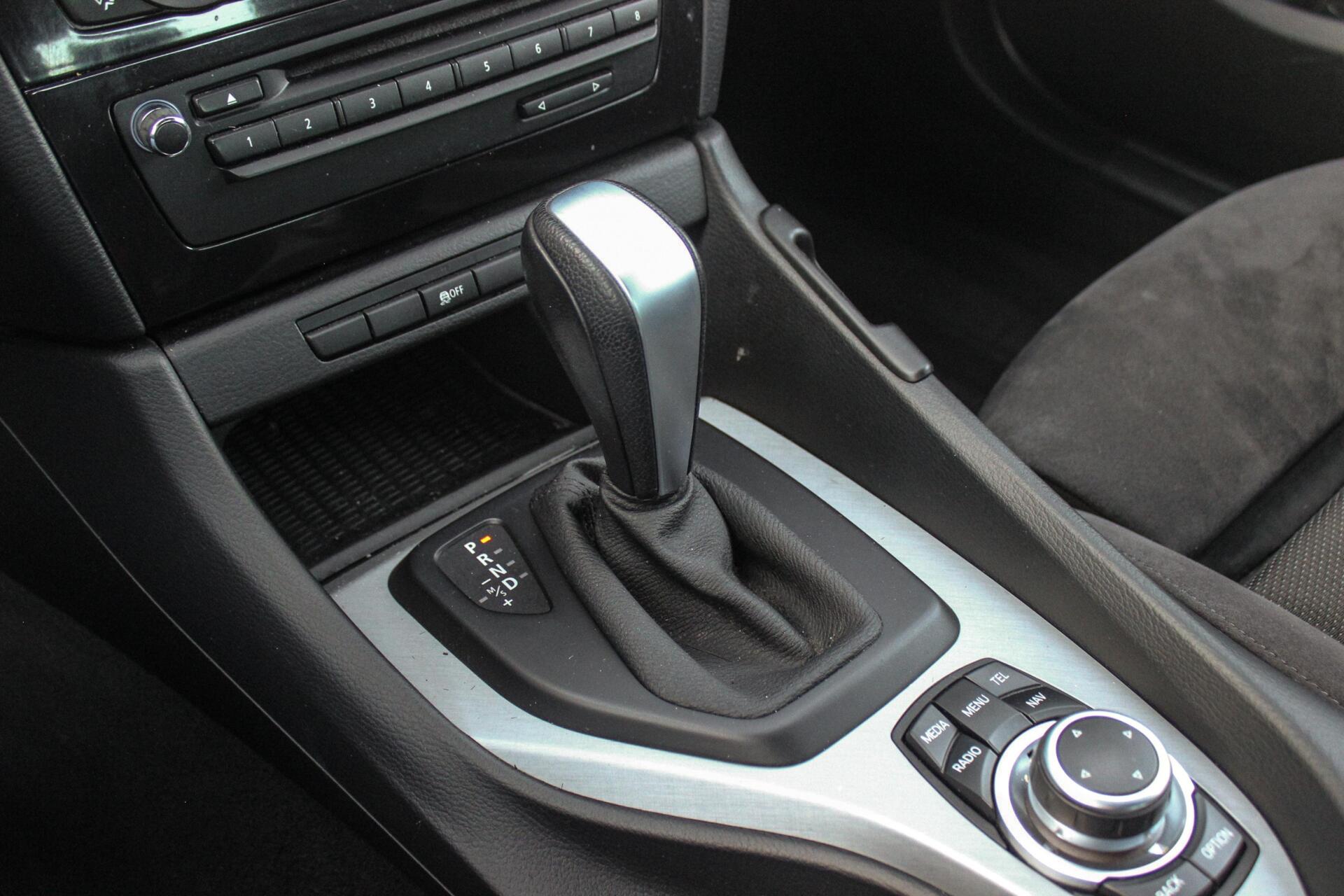 Foto van BMW X1 Sdrive18i