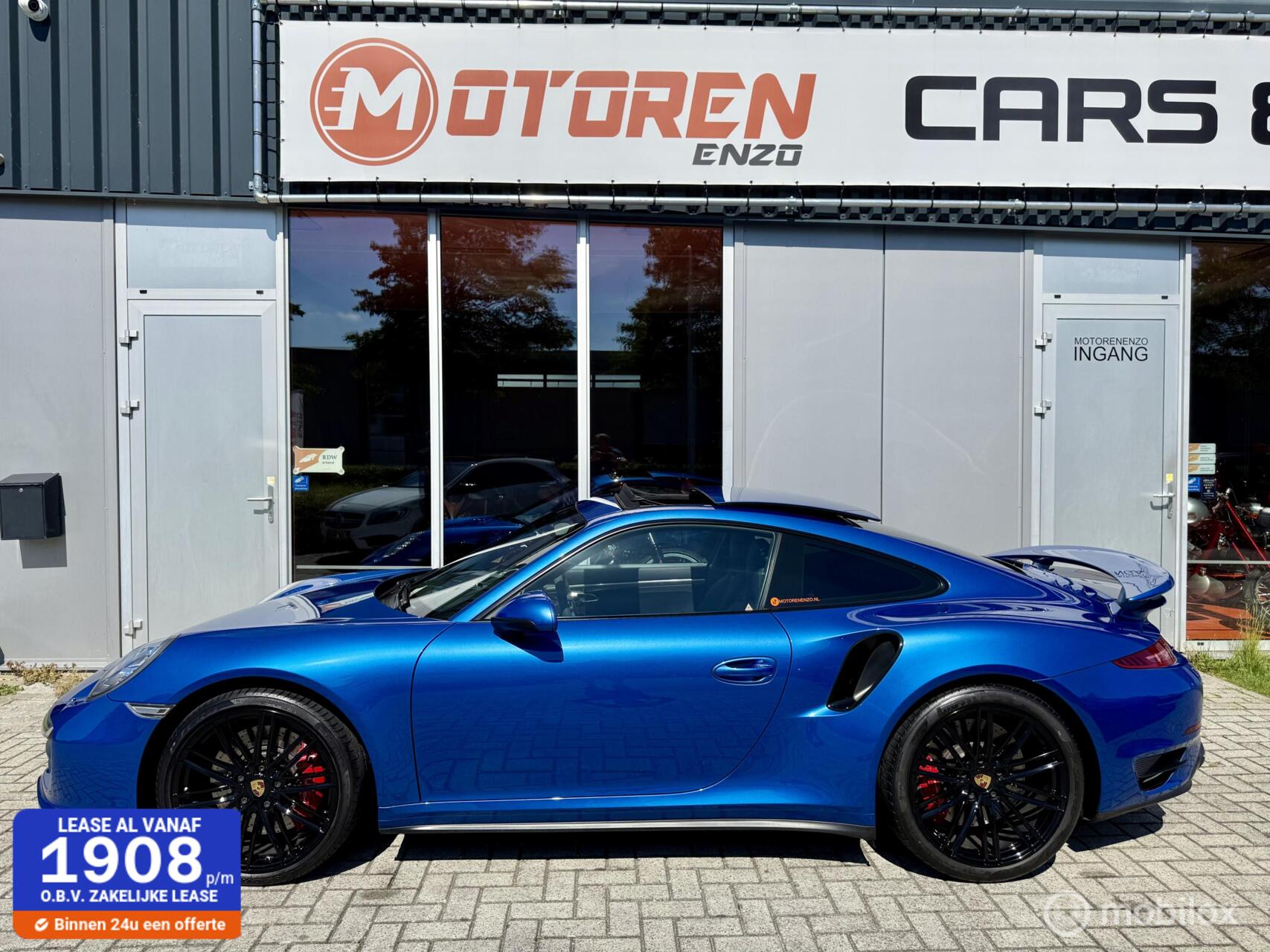 Foto van PORSCHE 911 TURBO