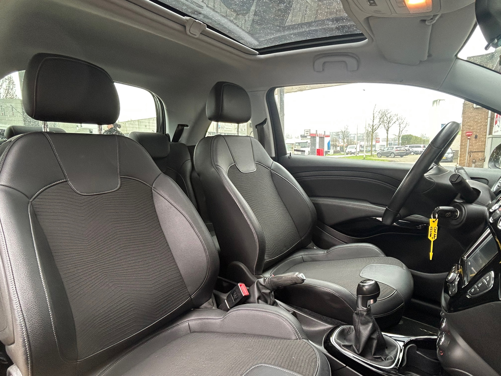 Foto van Opel Adam