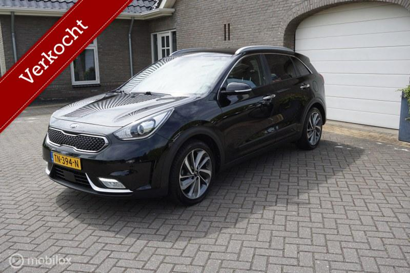 Kia Niro 1.6 GDi Hybrid ExecutiveLine 2018 - voorkant