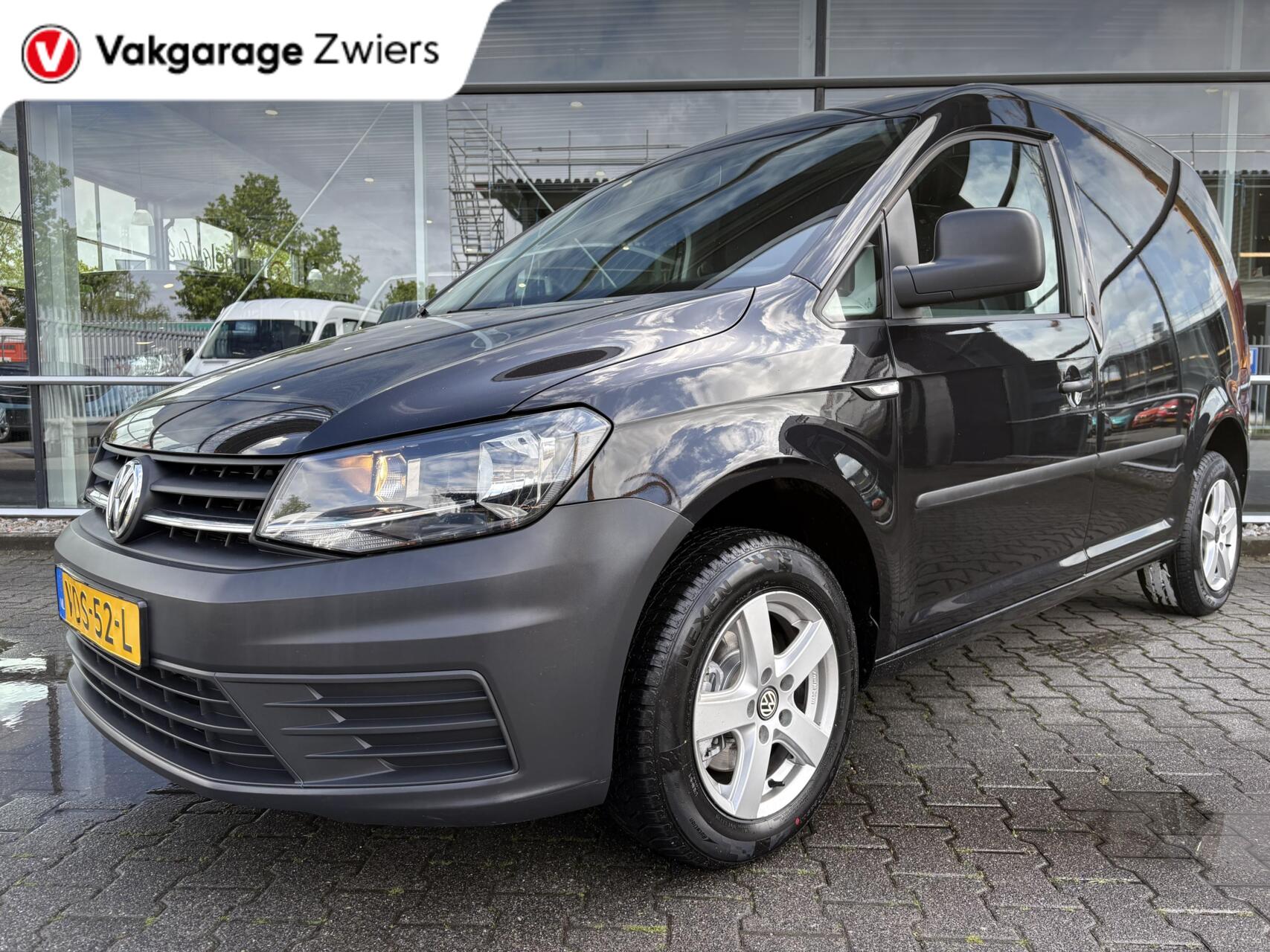 Foto van VOLKSWAGEN CADDY MODIFIED PARTITION WALL