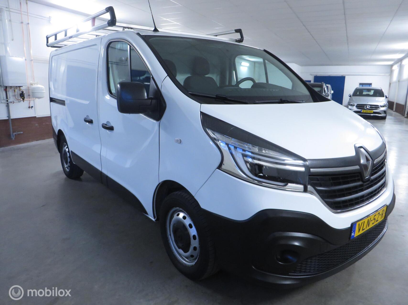 Renault Trafic 2.0 dCi 120 T29 L1H1 Comfort  2021 2021 - voorkant