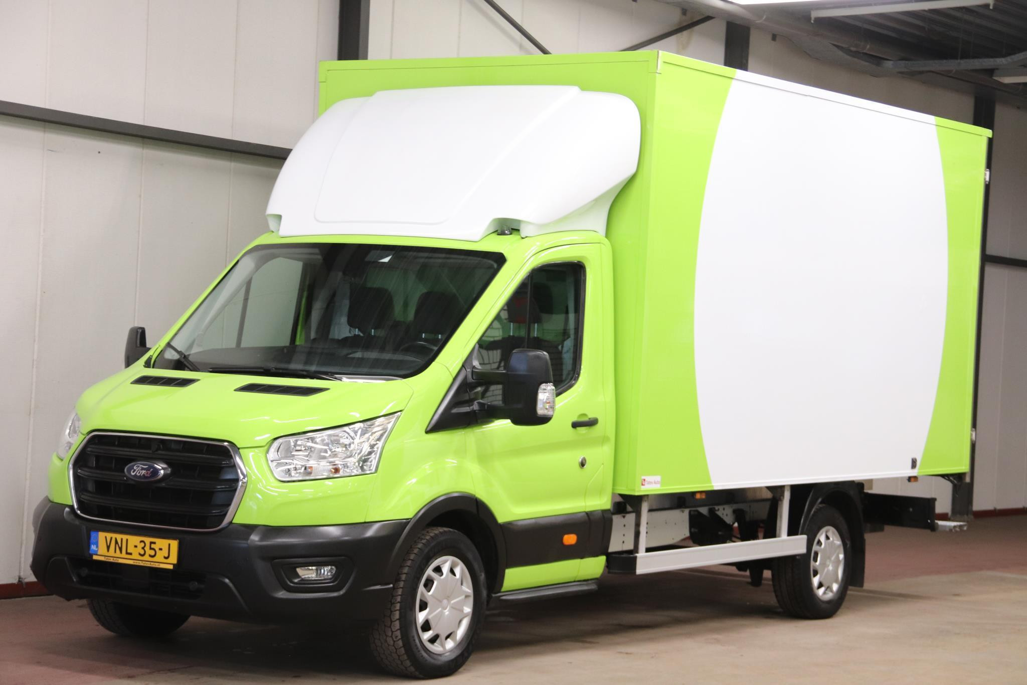 Ford Transit AUTOMAAT BAKWAGEN MEUBELBAK 2021 - voorkant