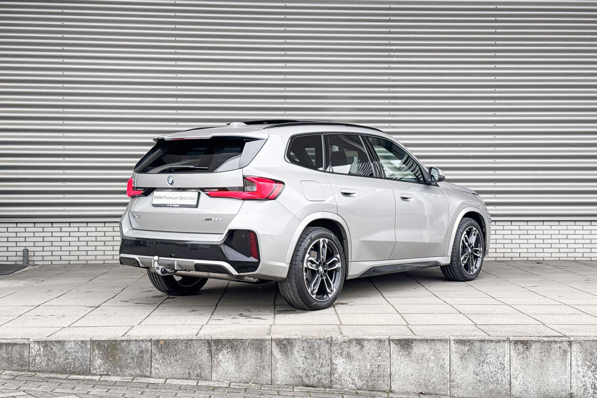 Foto van BMW X1 Xdrive25e