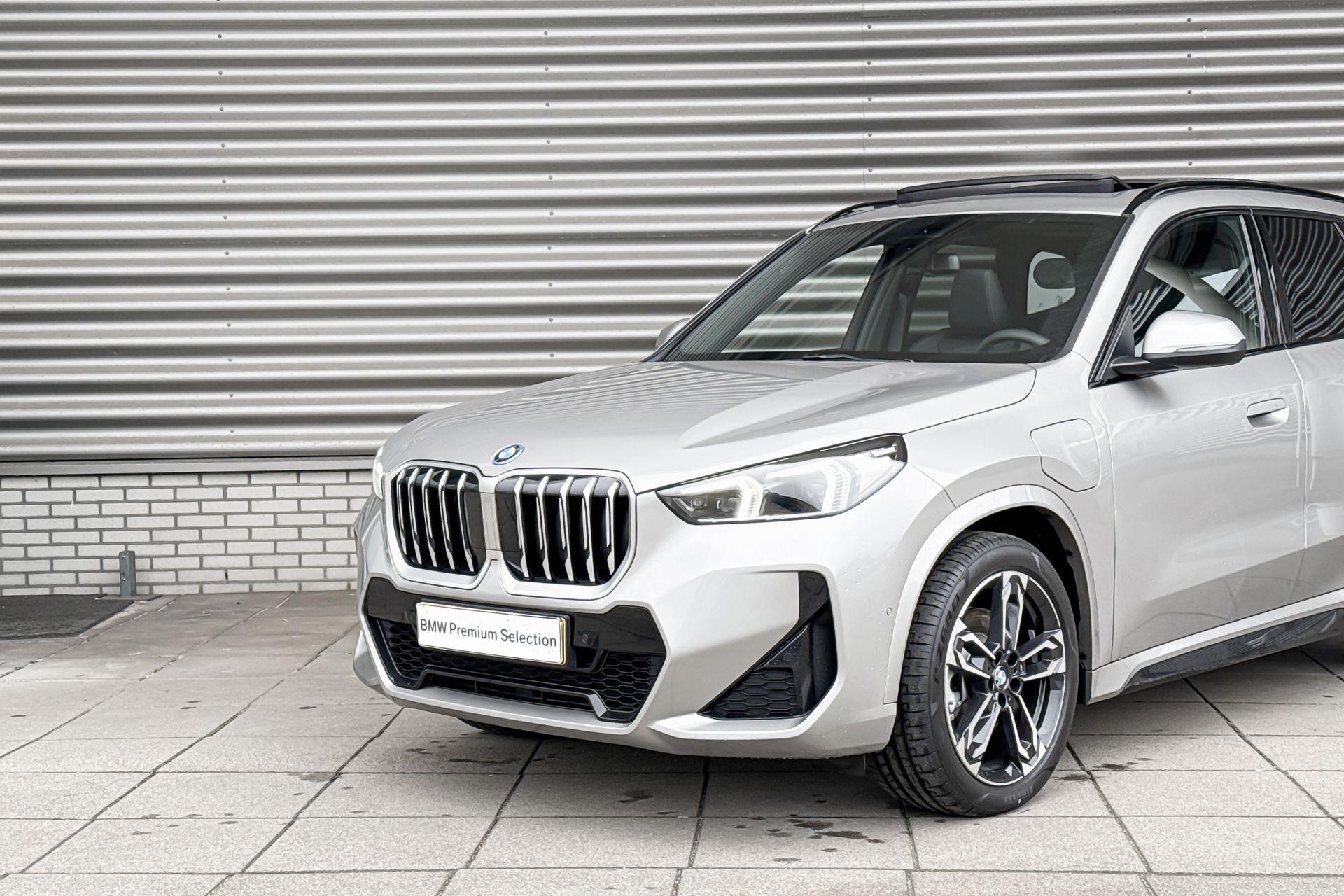 Foto van BMW X1 Xdrive25e
