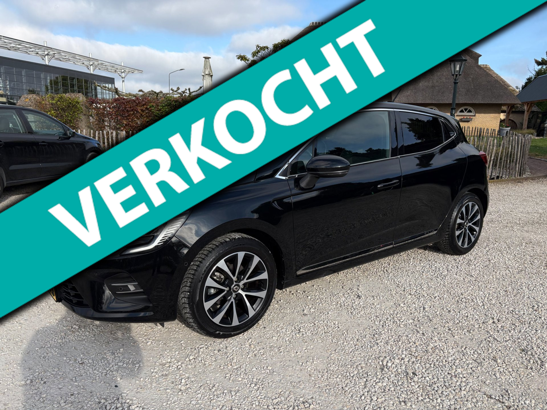 Renault Clio 1.0 TCe Intens Grootbeeld, LED, Keyless, Ambiente 2019 - voorkant