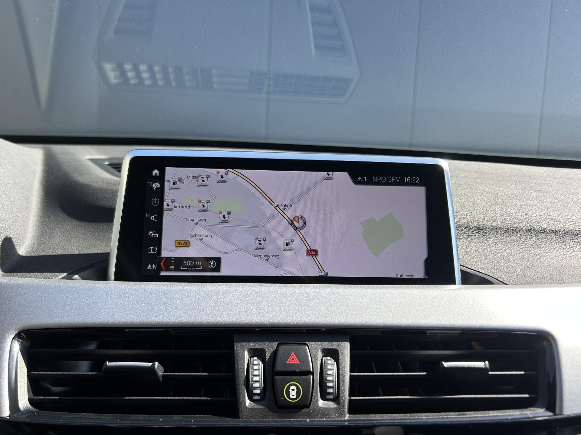 Foto van BMW X1 Xdrive25e