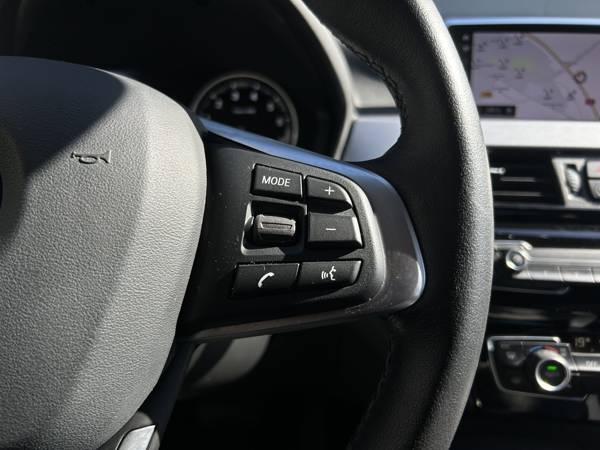 Foto van BMW X1 Xdrive25e