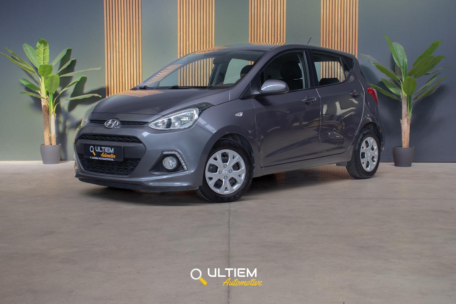 Hyundai I10 1.0i i-Motion Comfort 2015 - voorkant