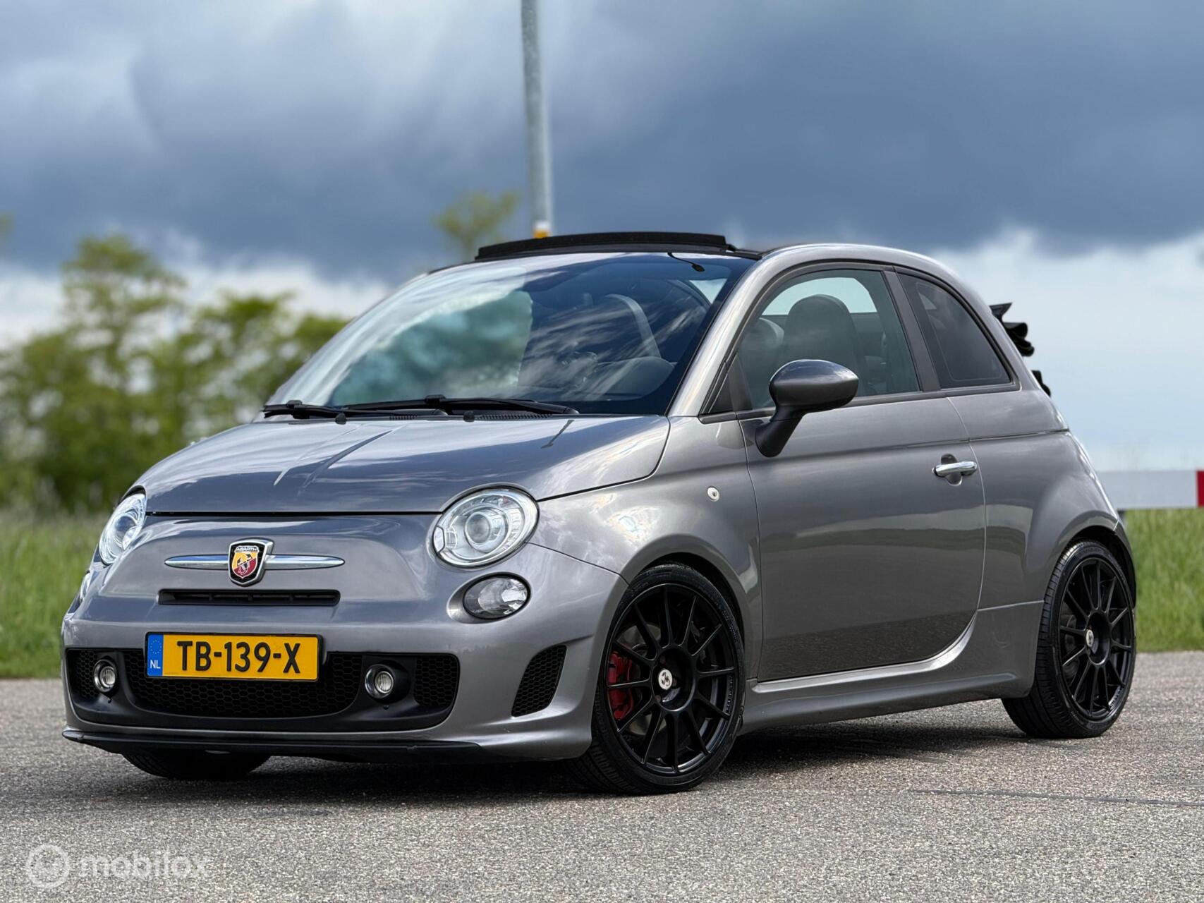 Foto van FIAT 500 ABARTH