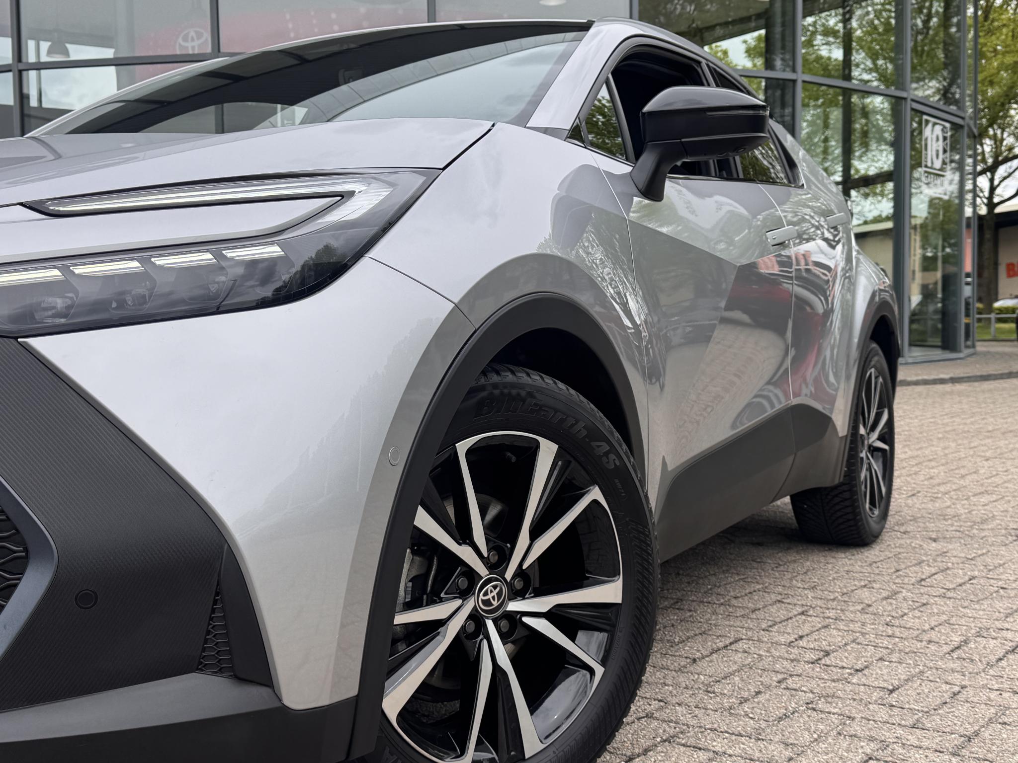 Foto van Toyota Toyota C-hr