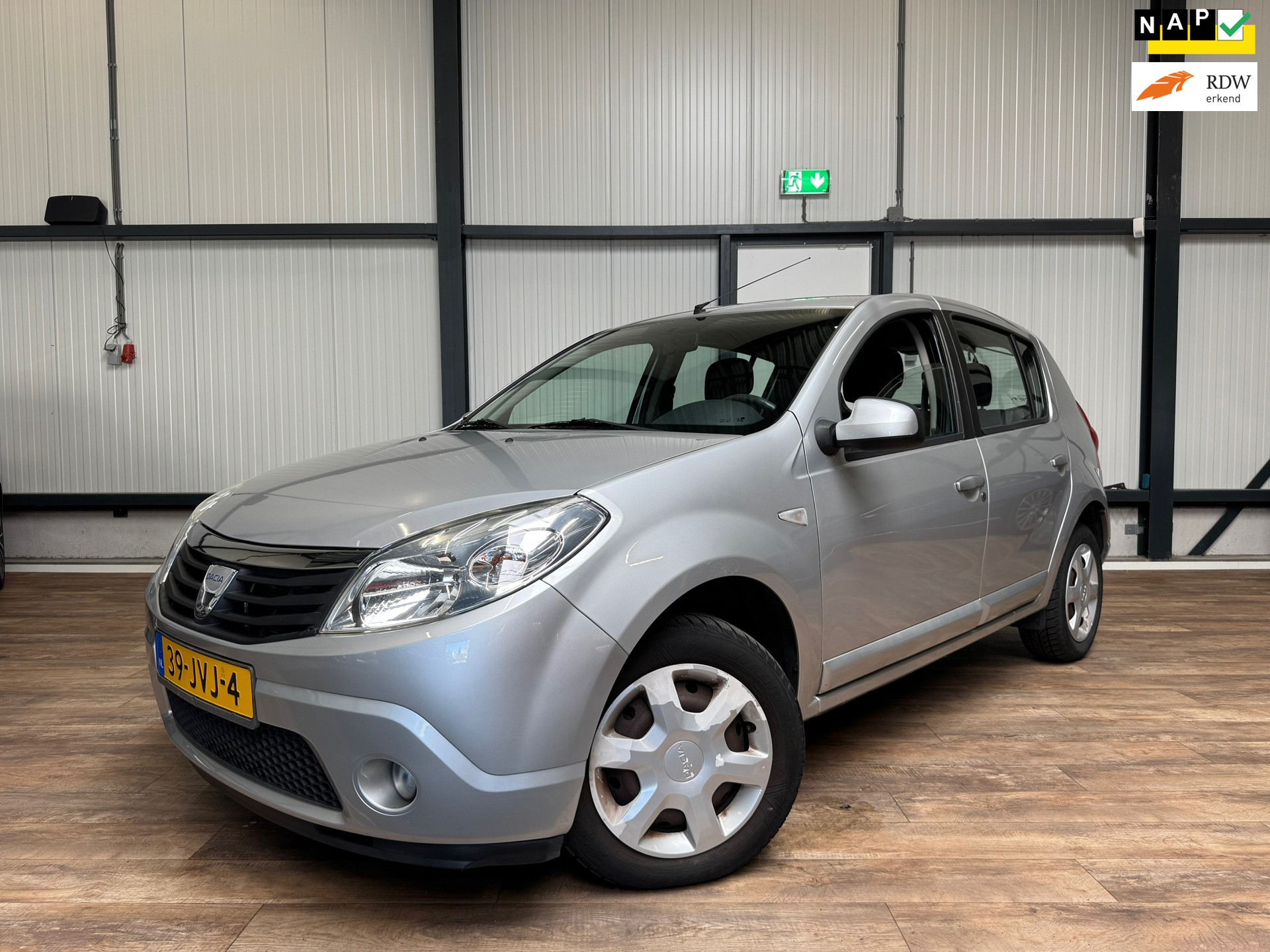 Foto van DACIA SANDERO