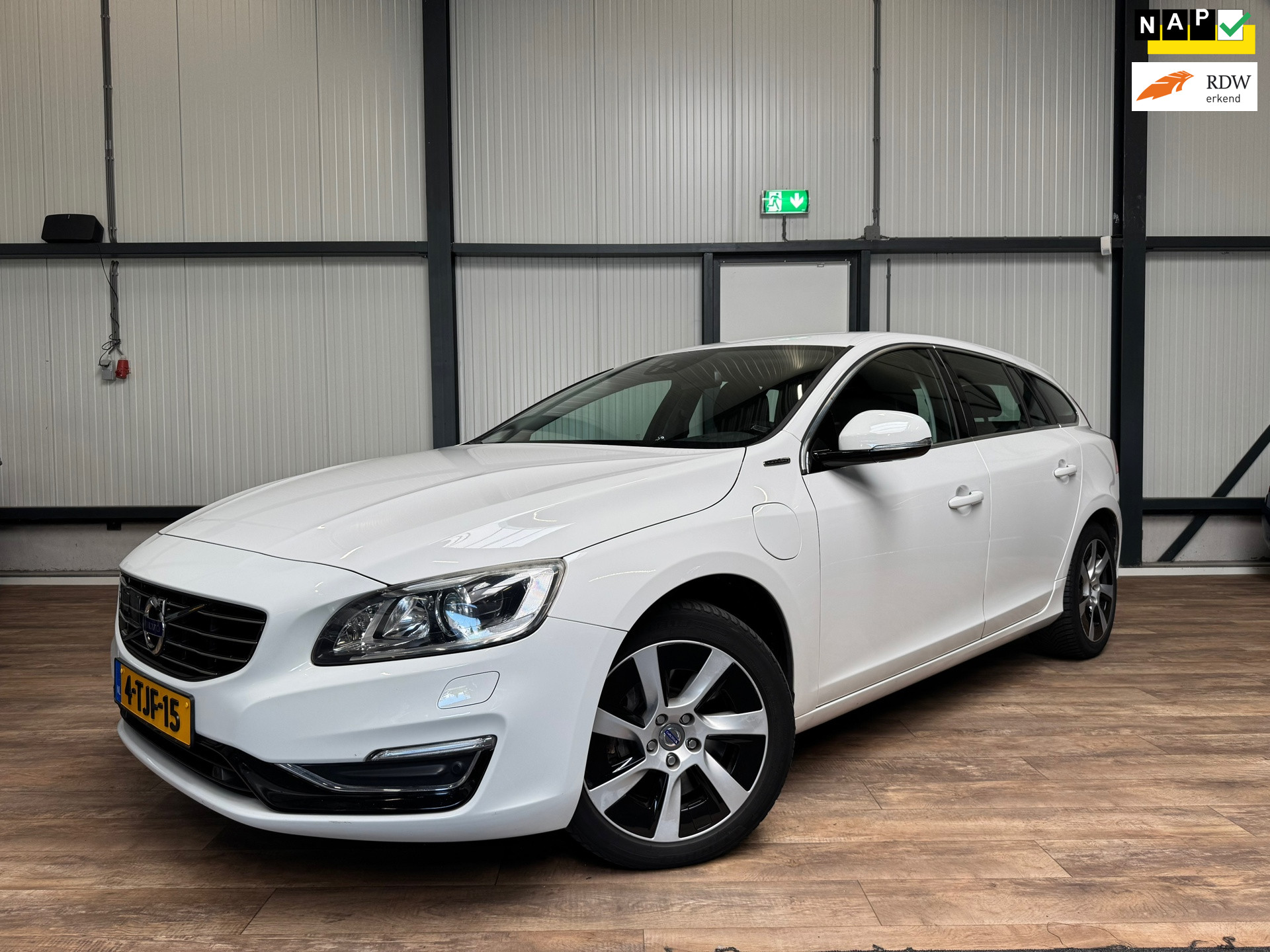 Foto van VOLVO V60 PLUG IN HYBRID