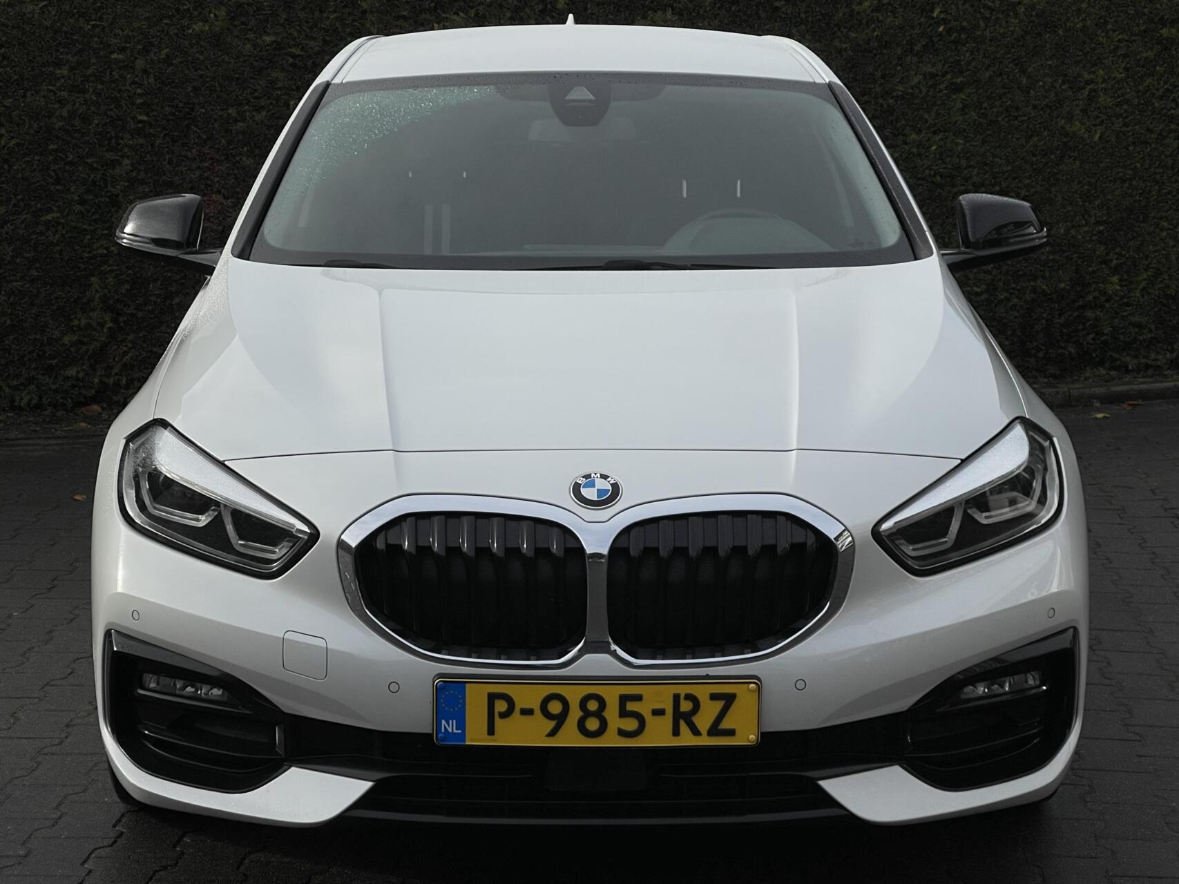 Foto van BMW 118i