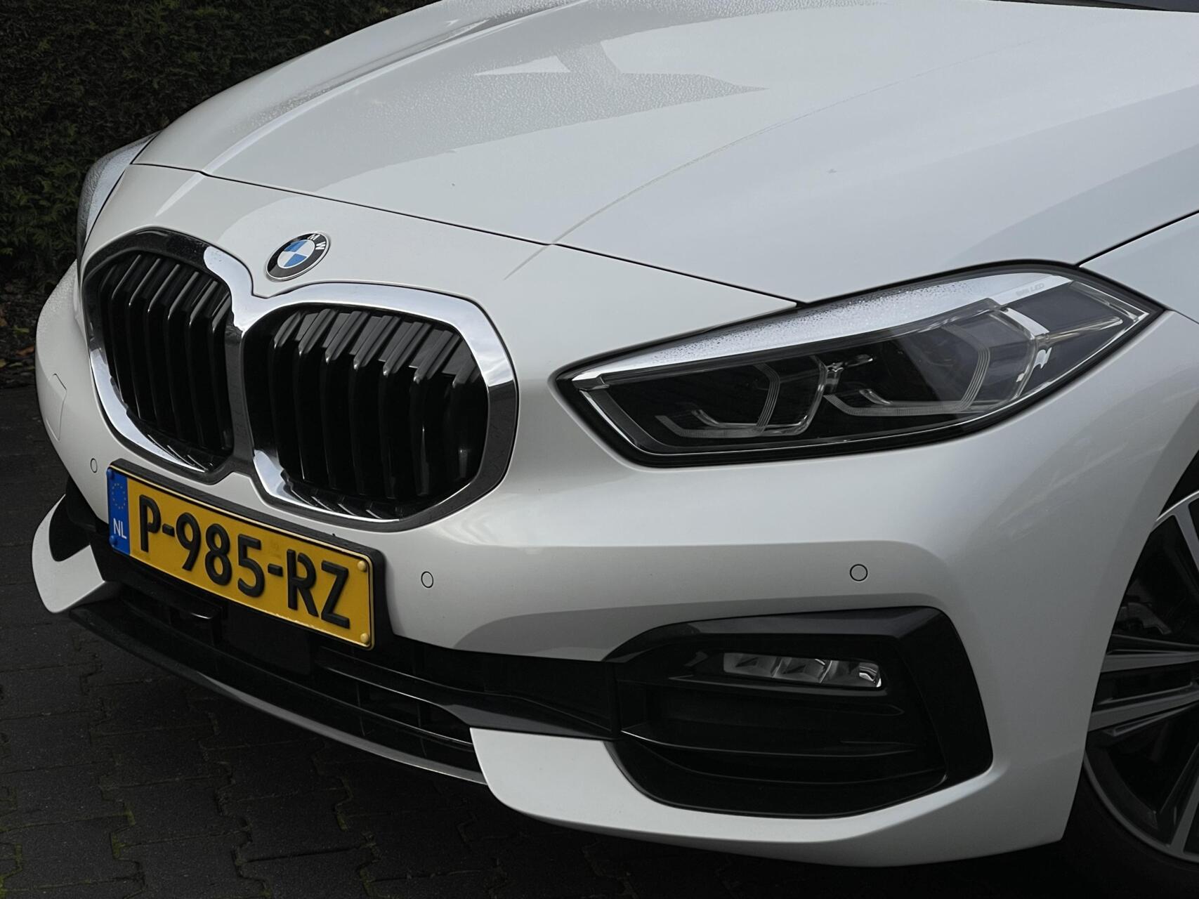 Foto van BMW 118i