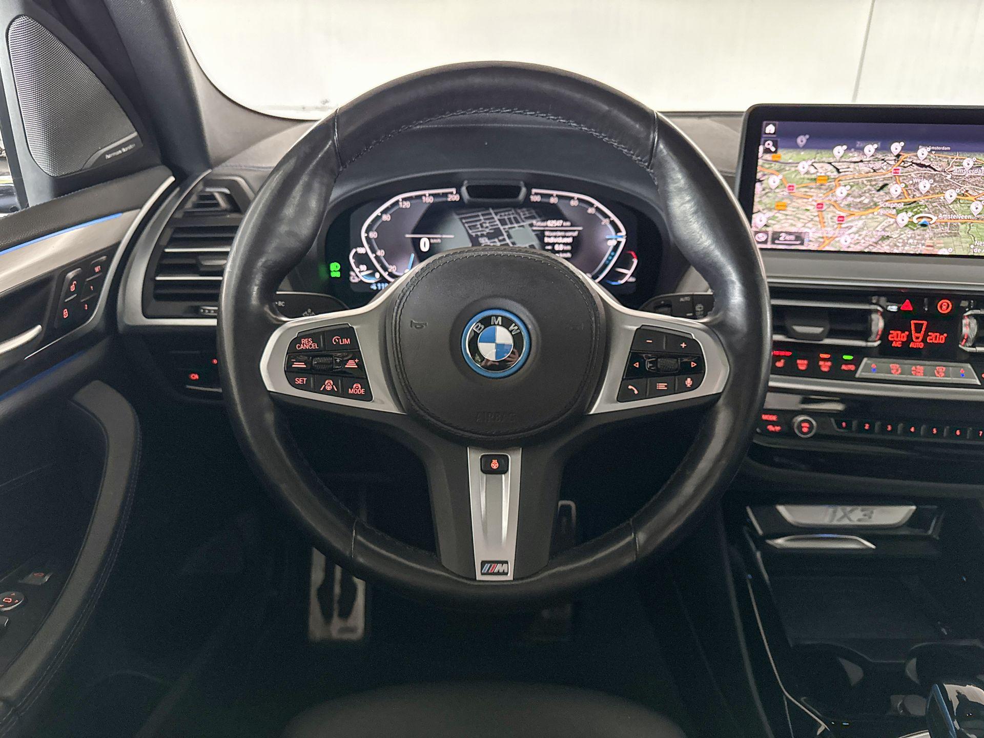 Foto van BMW Ix3