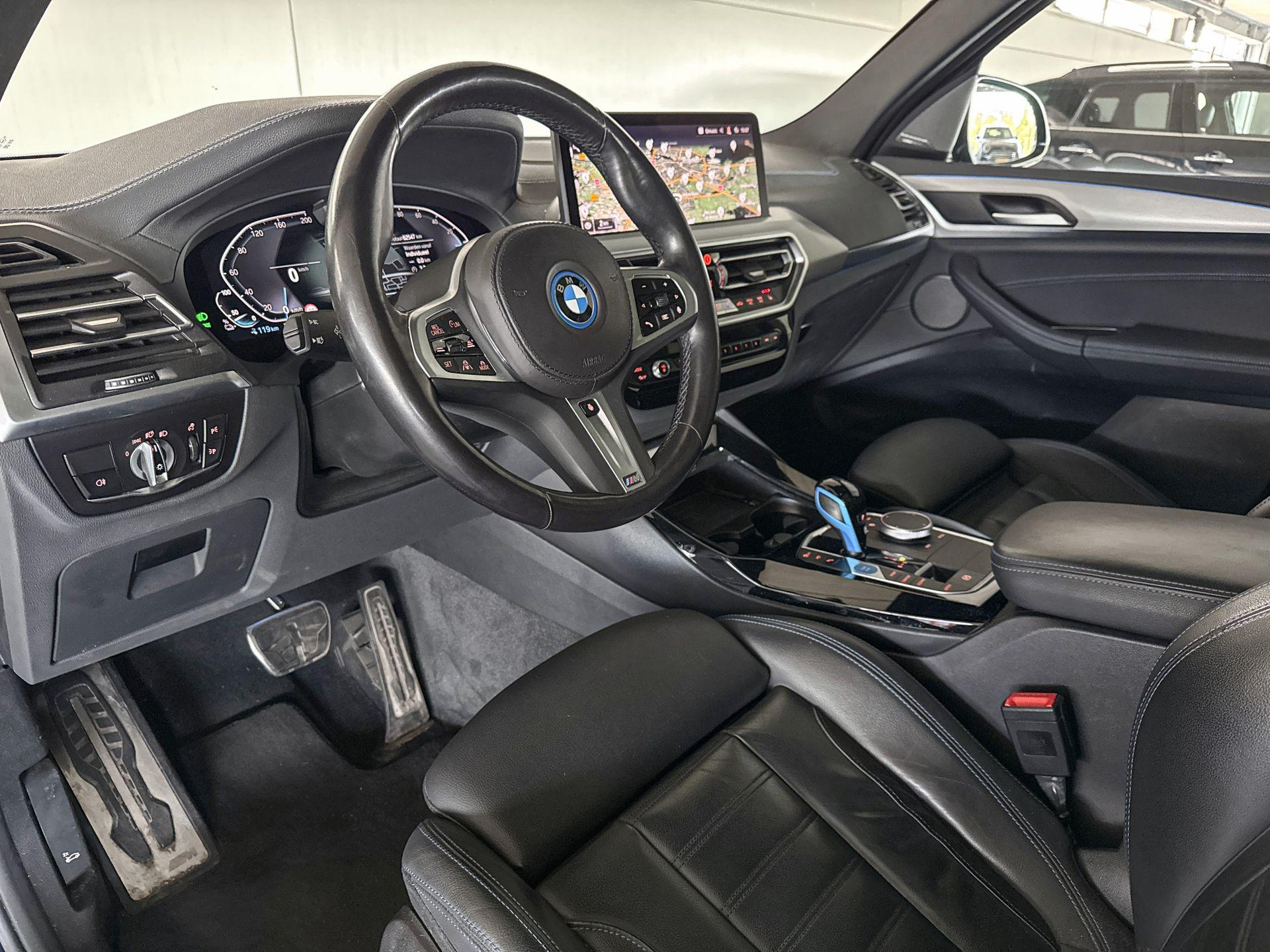 Foto van BMW Ix3