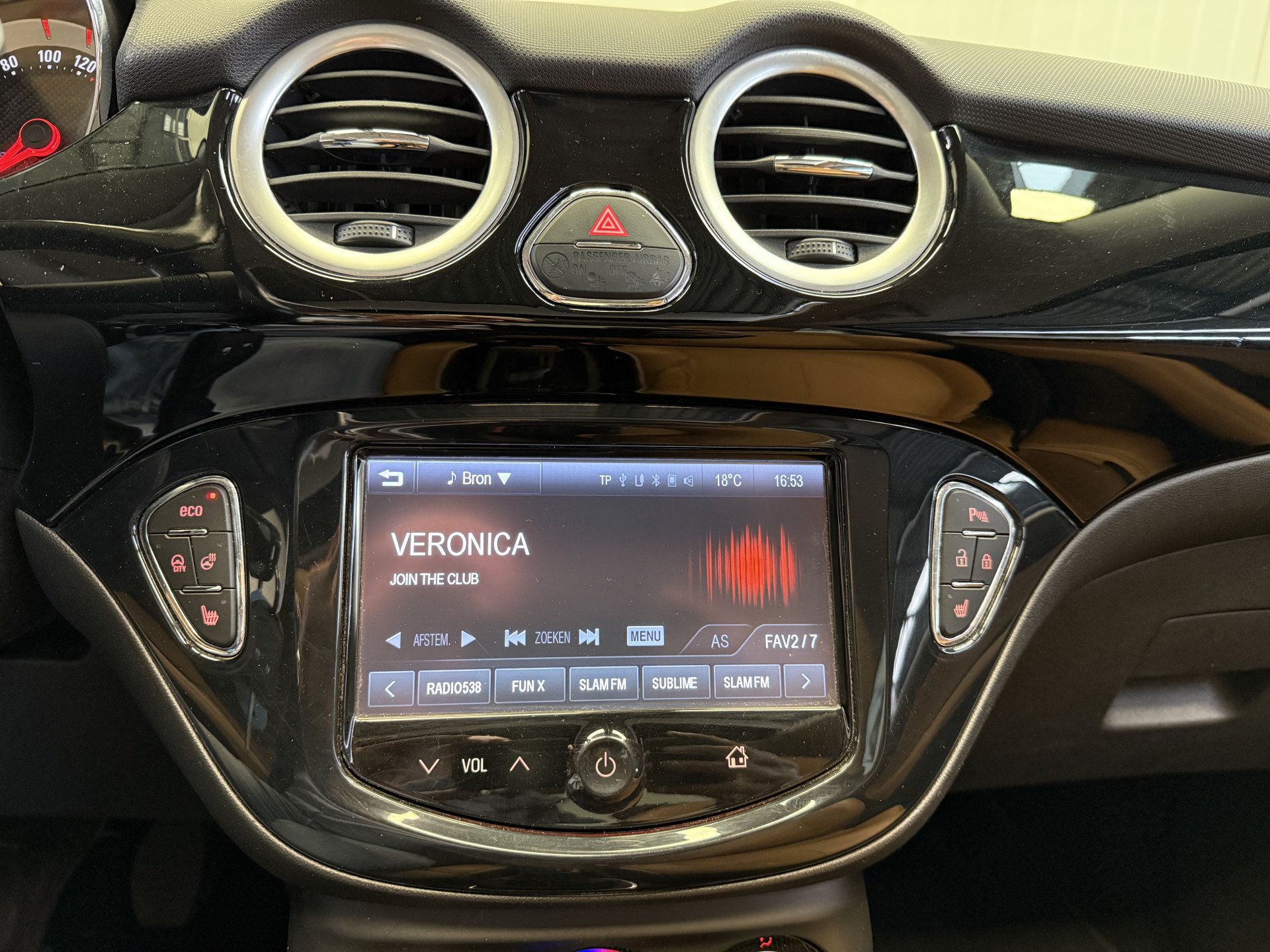 Foto van Opel Adam