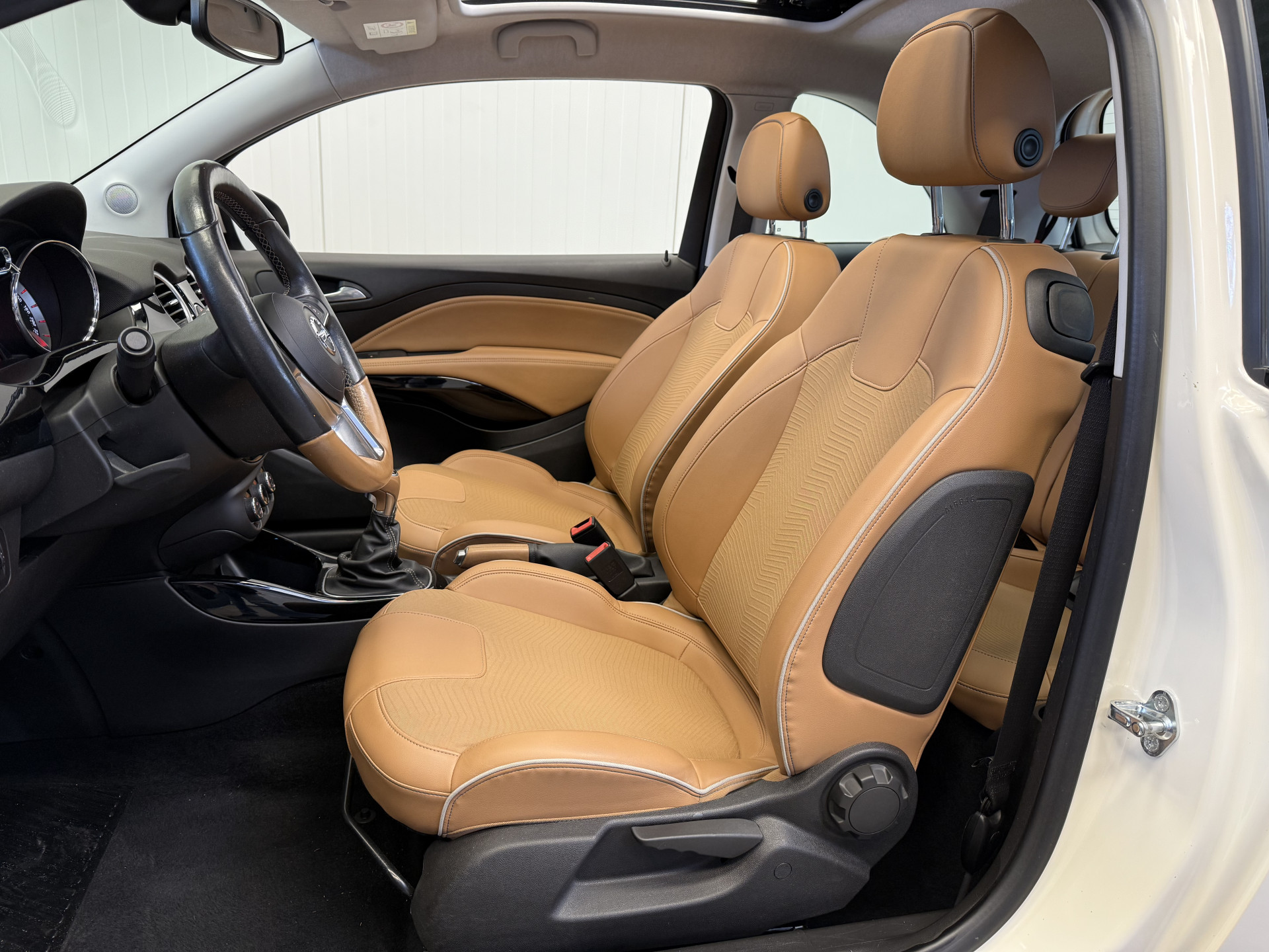 Foto van Opel Adam