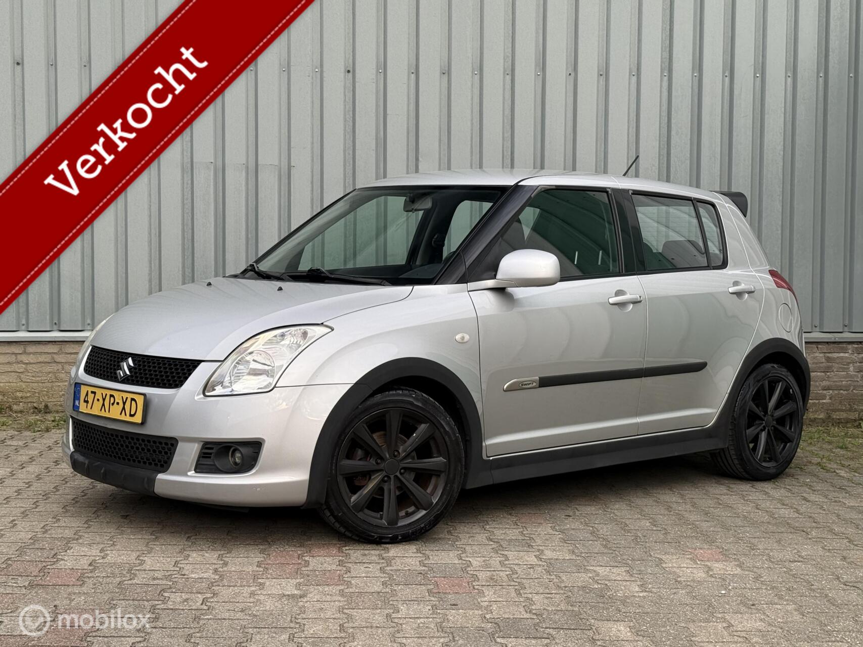 Foto van SUZUKI SWIFT