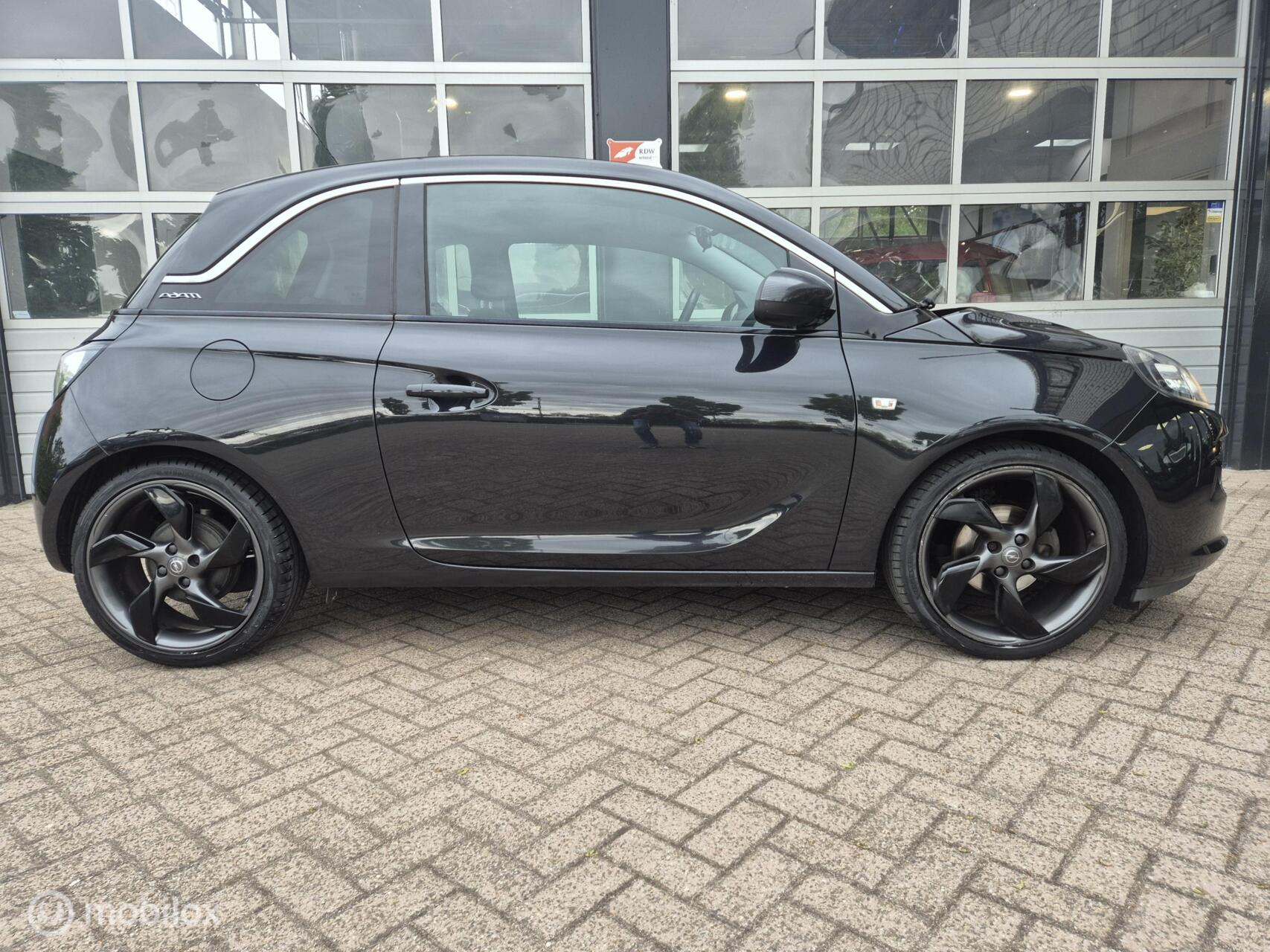 Foto van Opel Adam