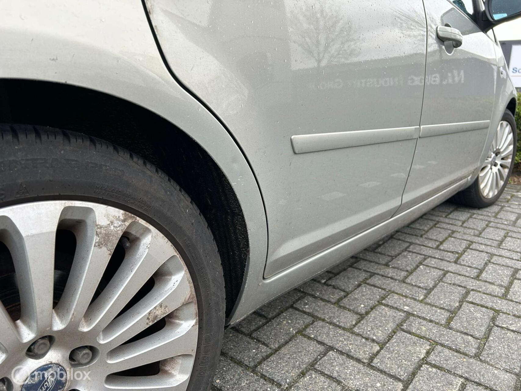 Foto van Ford C-max