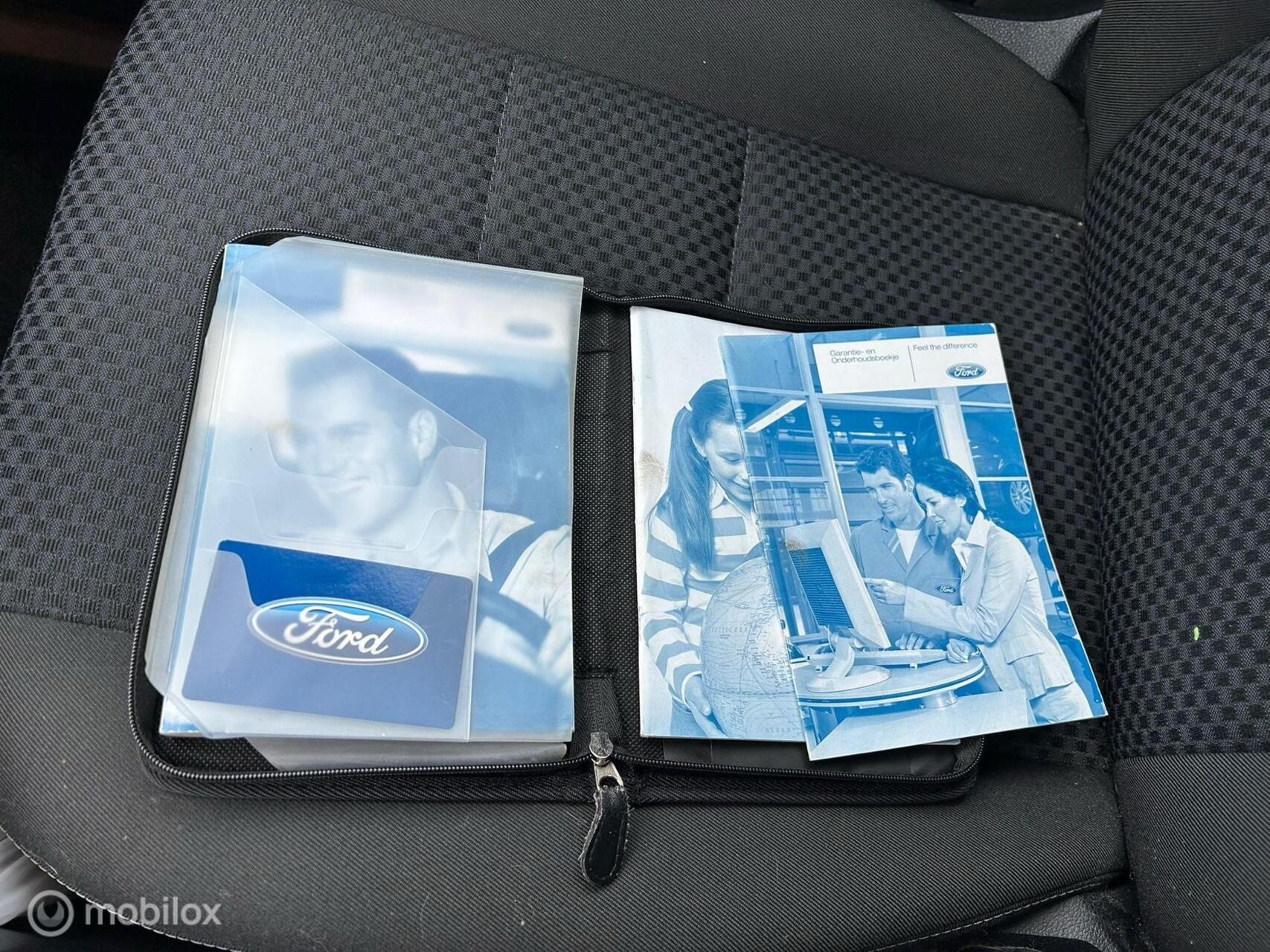 Foto van Ford C-max