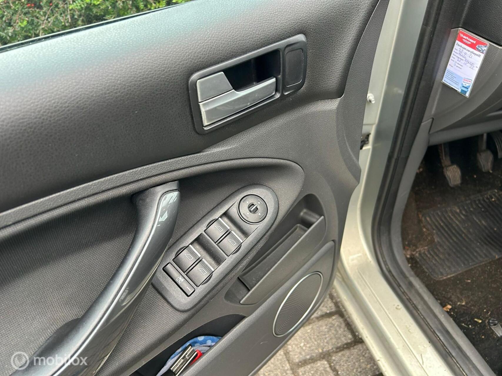 Foto van Ford C-max
