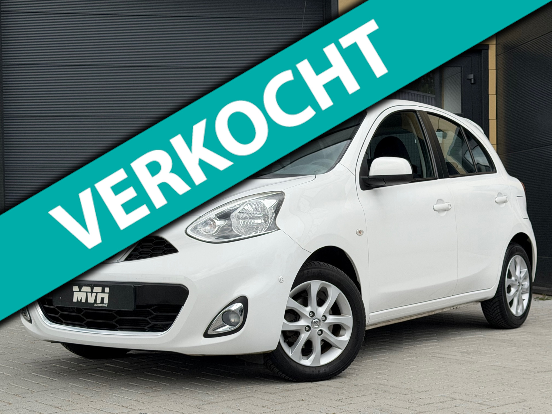 Nissan Nissan Micra 1.2 DIG-S Connect Edition - Automaat - 33000 KM - Navi - Climate - OrigNL - NAP 2014 - voorkant