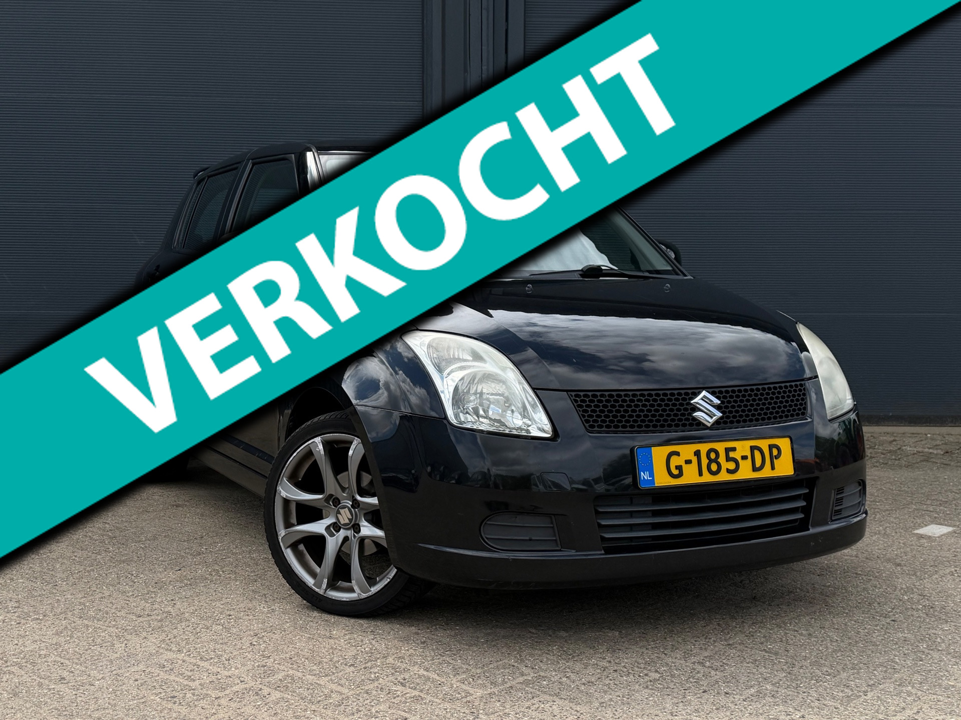 Foto van SUZUKI SWIFT