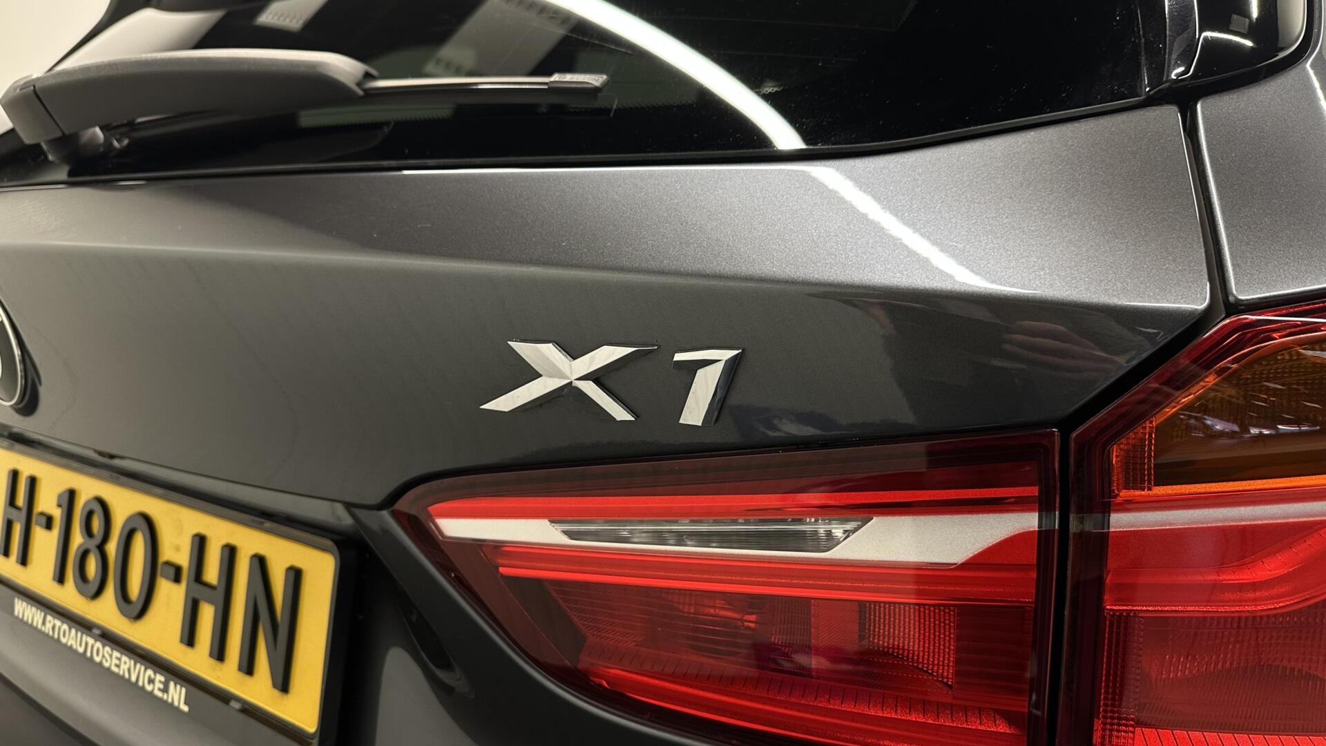 Foto van BMW X1 Sdrive18i