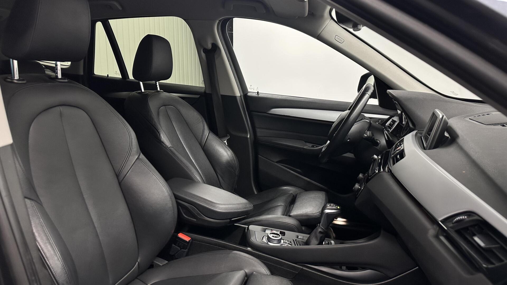 Foto van BMW X1 Sdrive18i