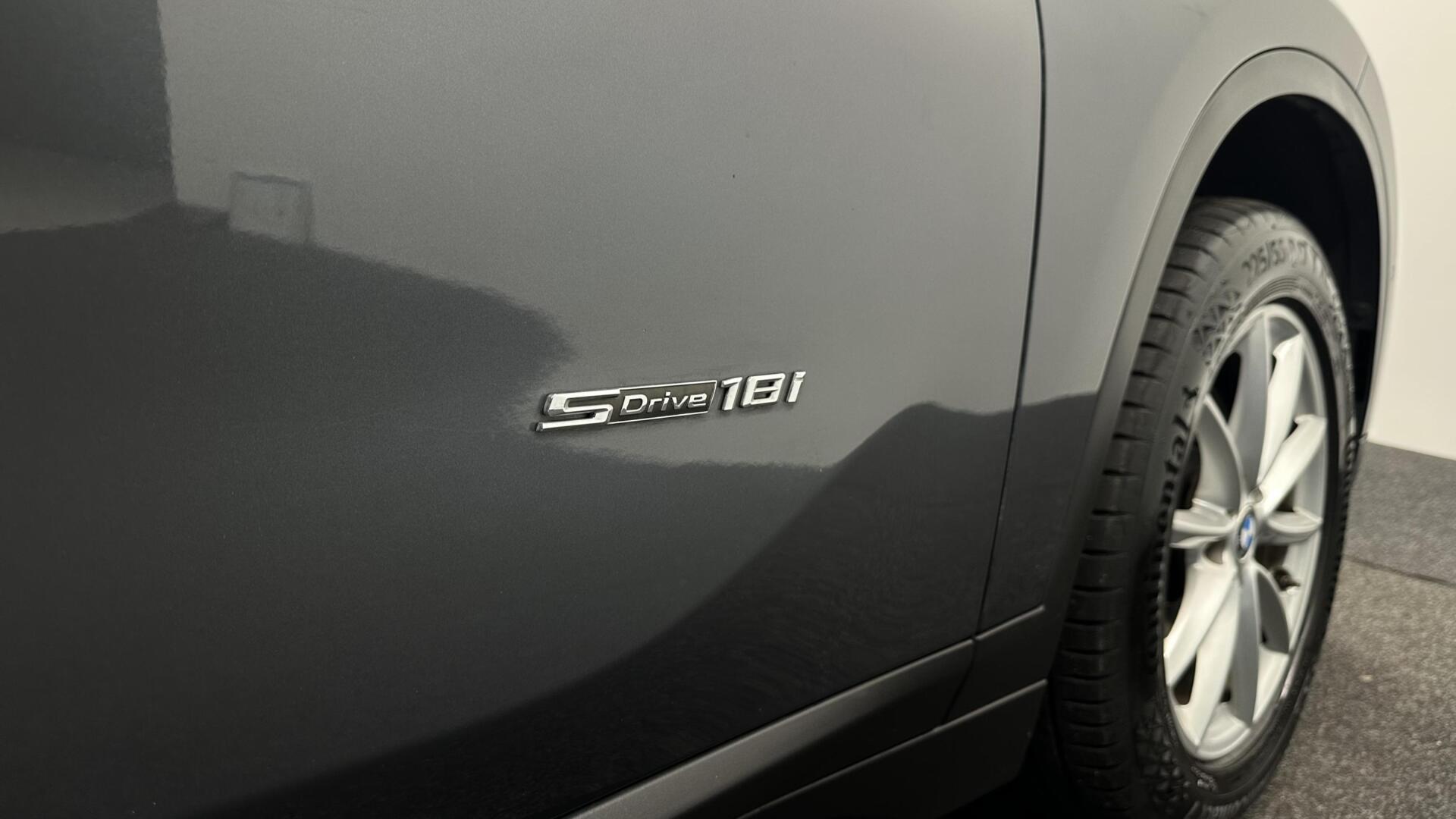 Foto van BMW X1 Sdrive18i