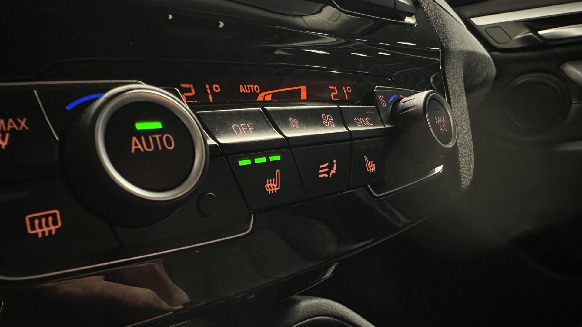 Foto van BMW X1 Sdrive18i