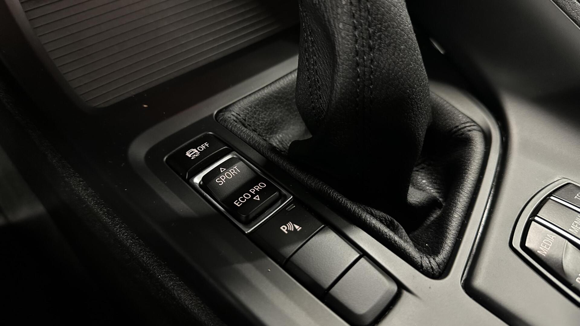 Foto van BMW X1 Sdrive18i
