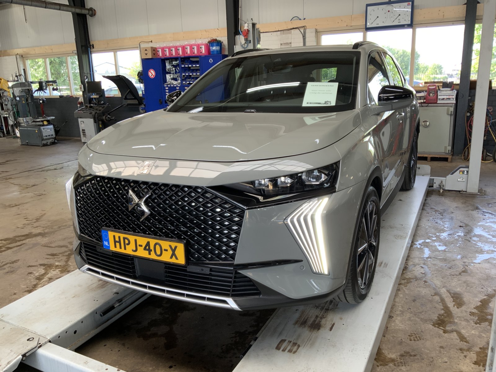 DS 7 1.6 PHEV 300 Etoile 2025 - voorkant