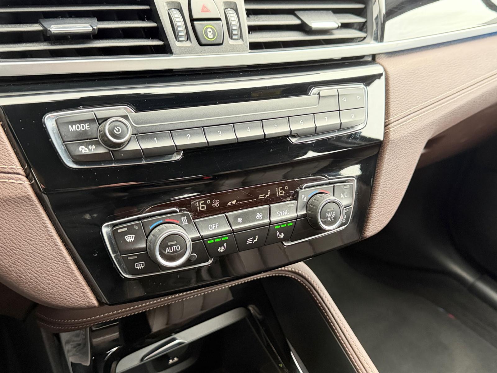 Foto van BMW X1 Xdrive25e