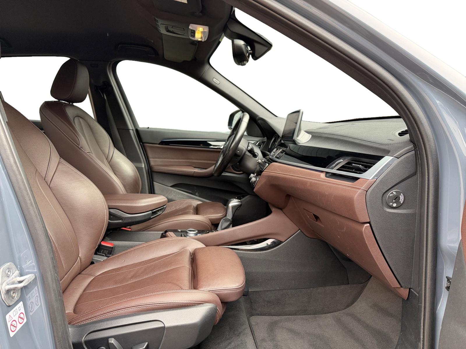 Foto van BMW X1 Xdrive25e